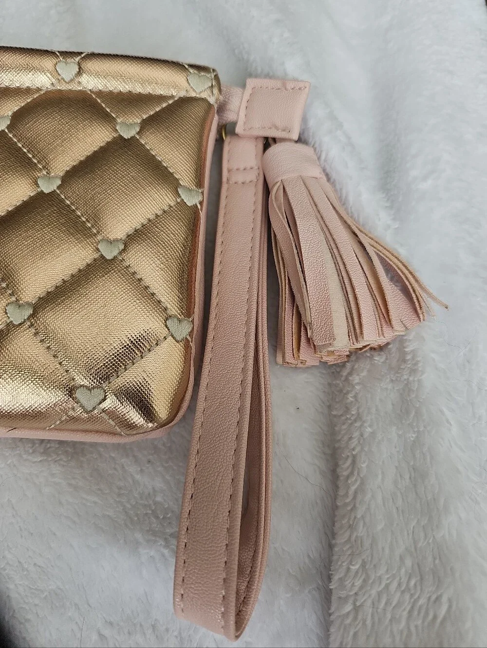 Luv Betsey Betsey Johnson Champagne Gold Heart Quilted Wristlet